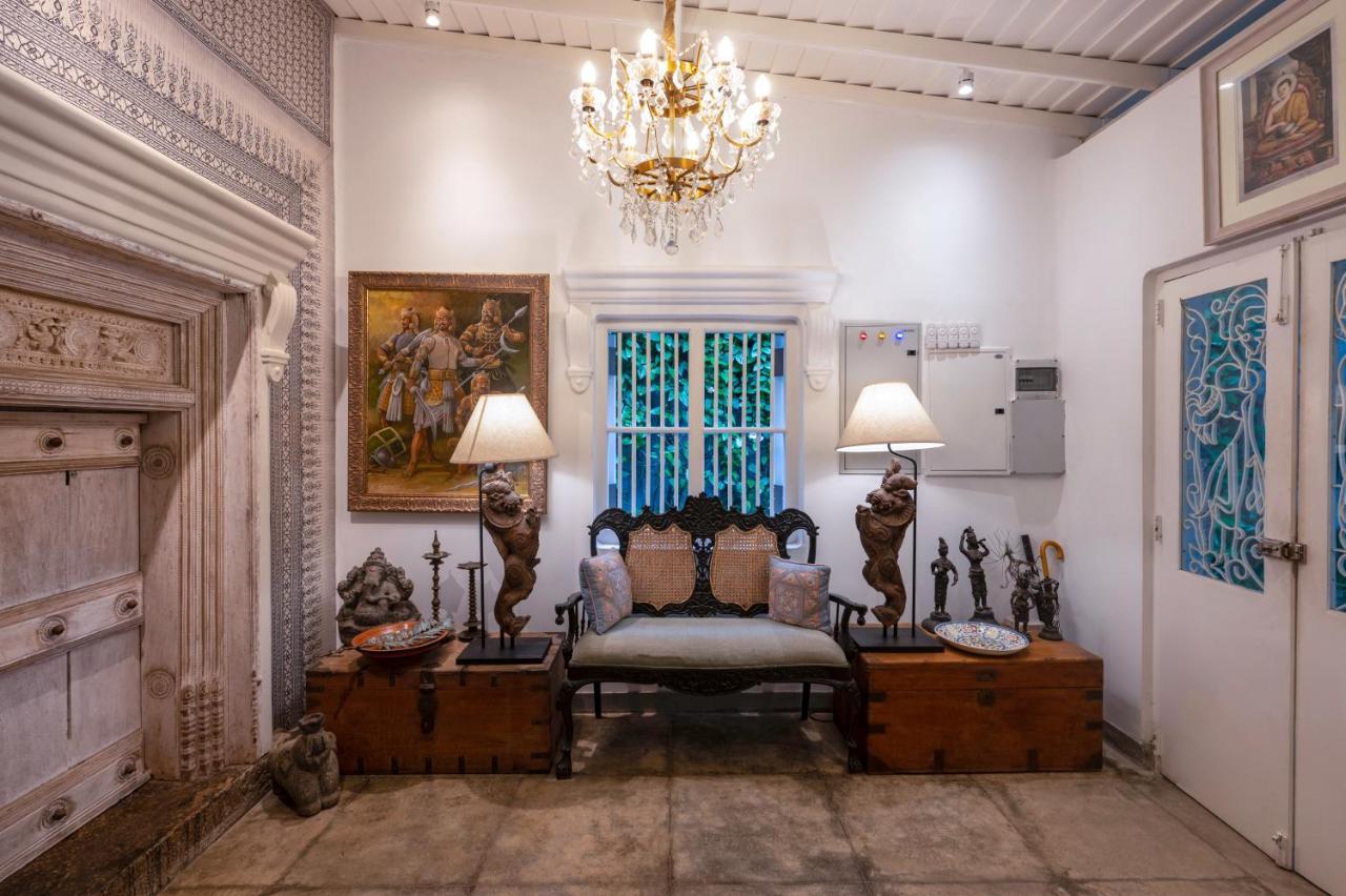 55Tg Boutique Suites Коломбо Экстерьер фото