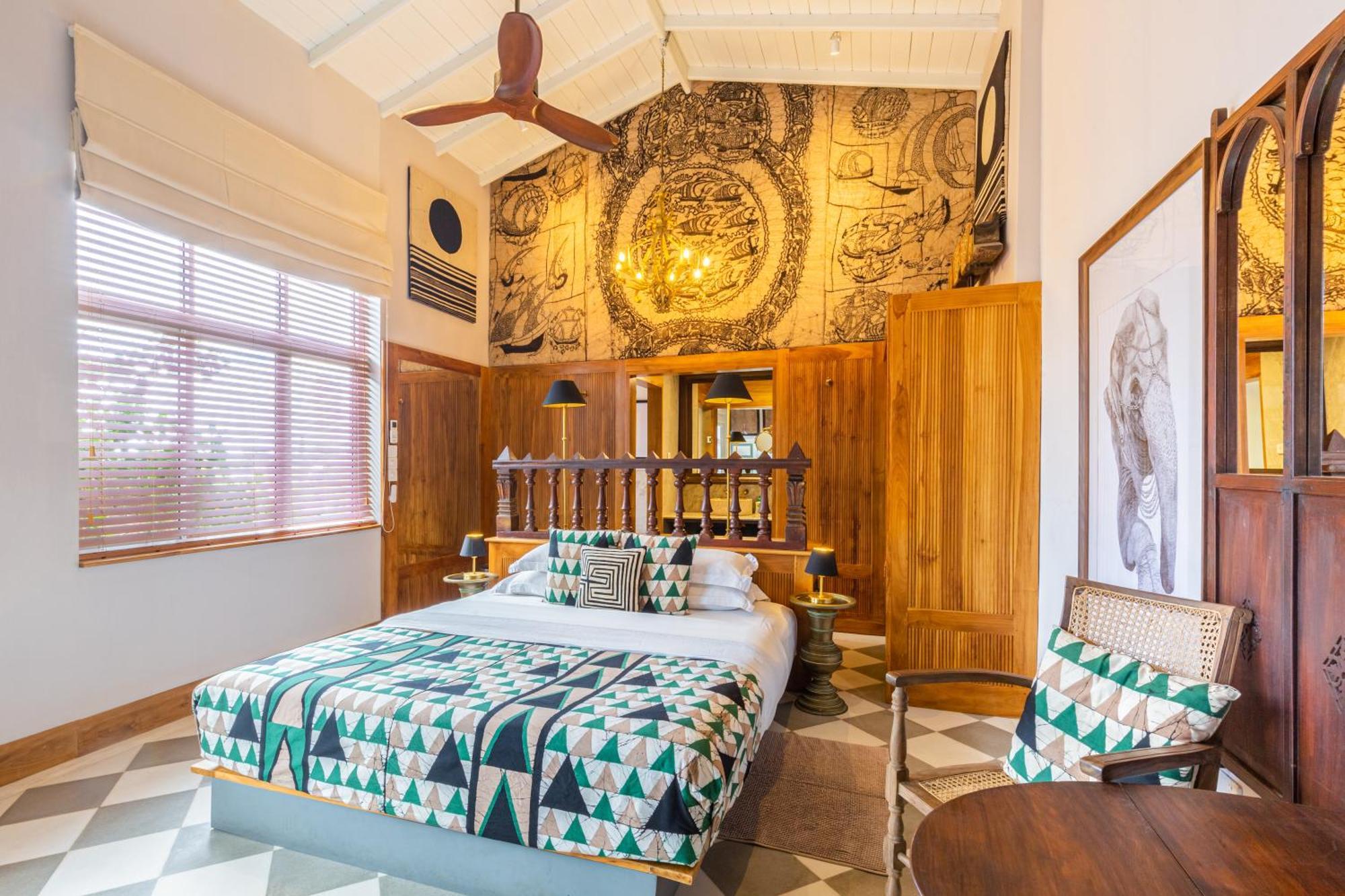 55Tg Boutique Suites Коломбо Экстерьер фото