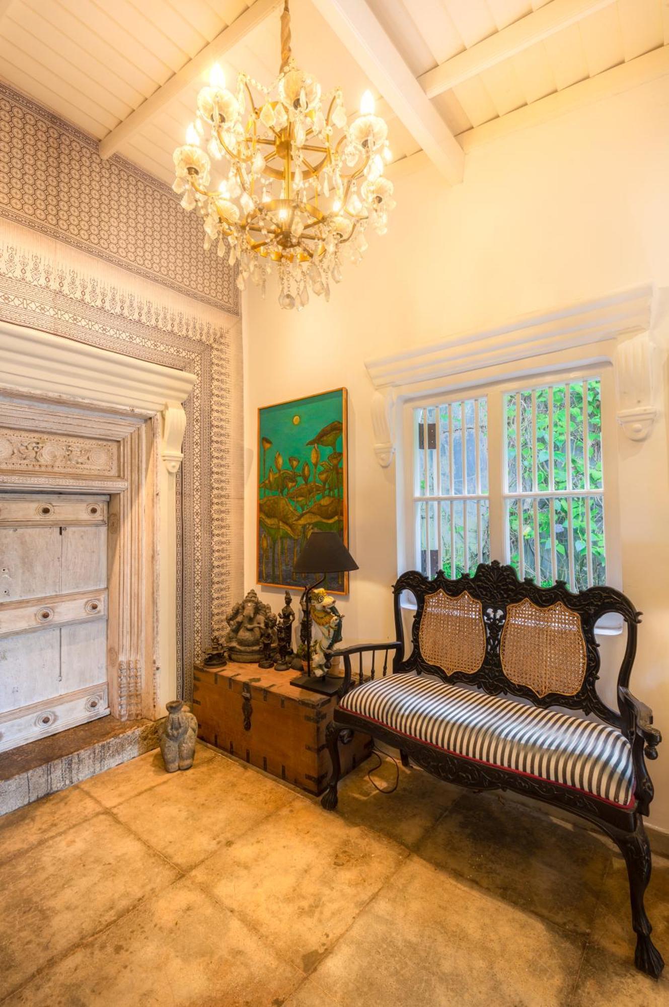 55Tg Boutique Suites Коломбо Экстерьер фото