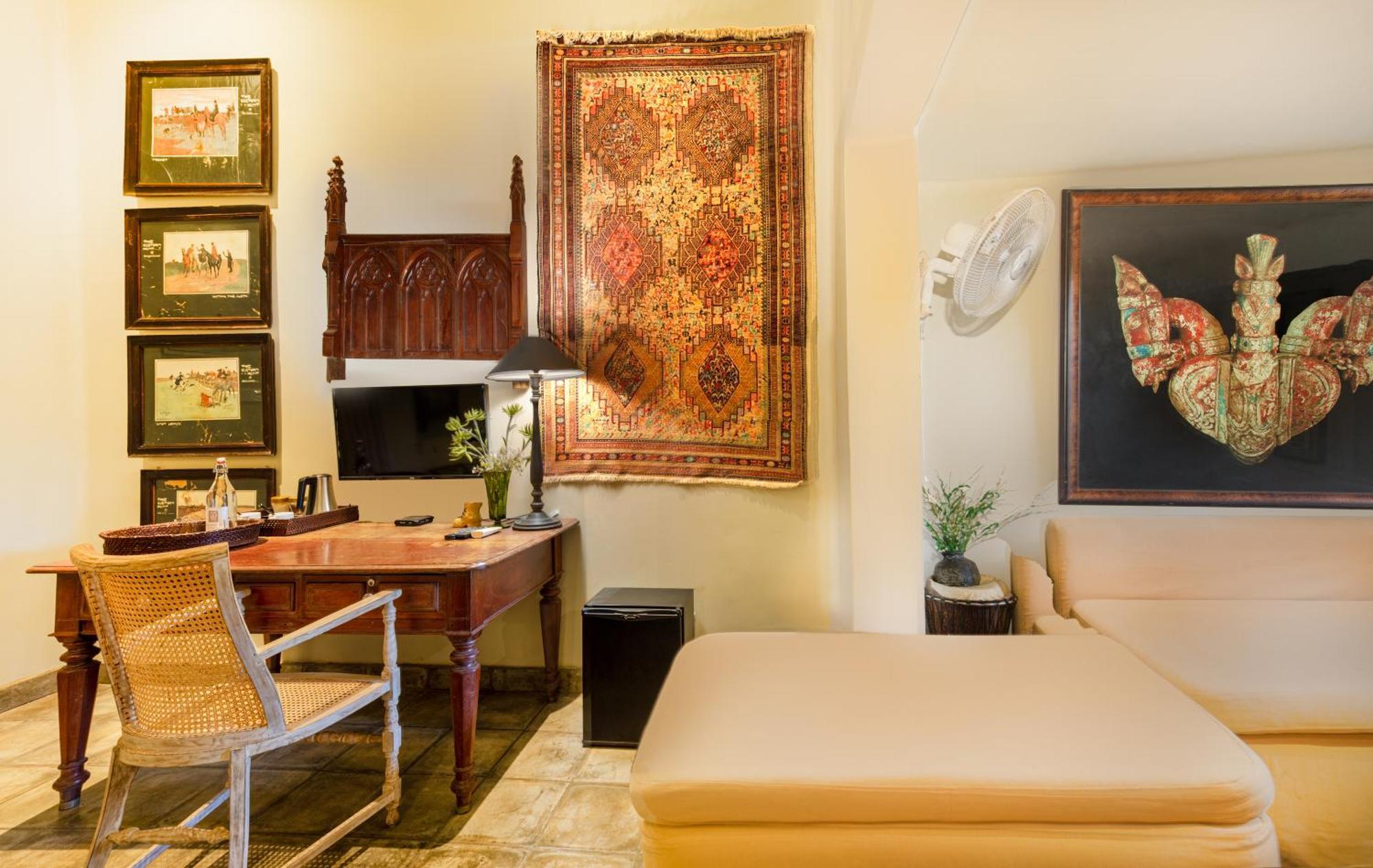 55Tg Boutique Suites Коломбо Экстерьер фото